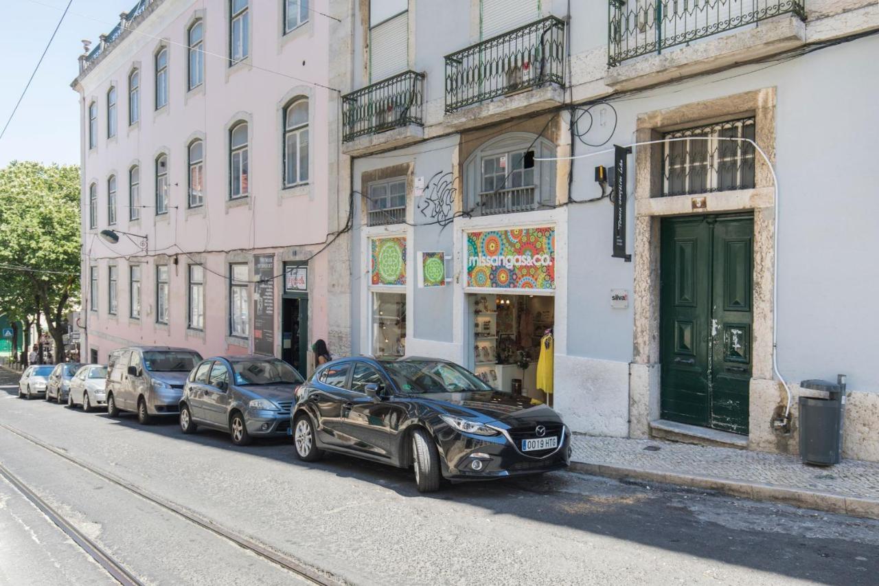 Charming Chiado 2Bedr W/Balcony And View Leilighet Lisboa Eksteriør bilde